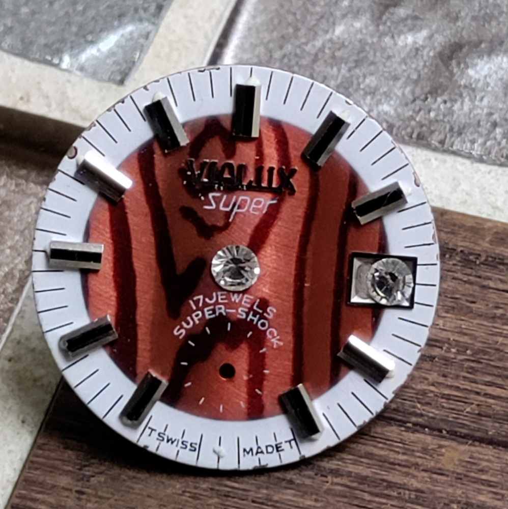 Vialux Super watch Lapel pin